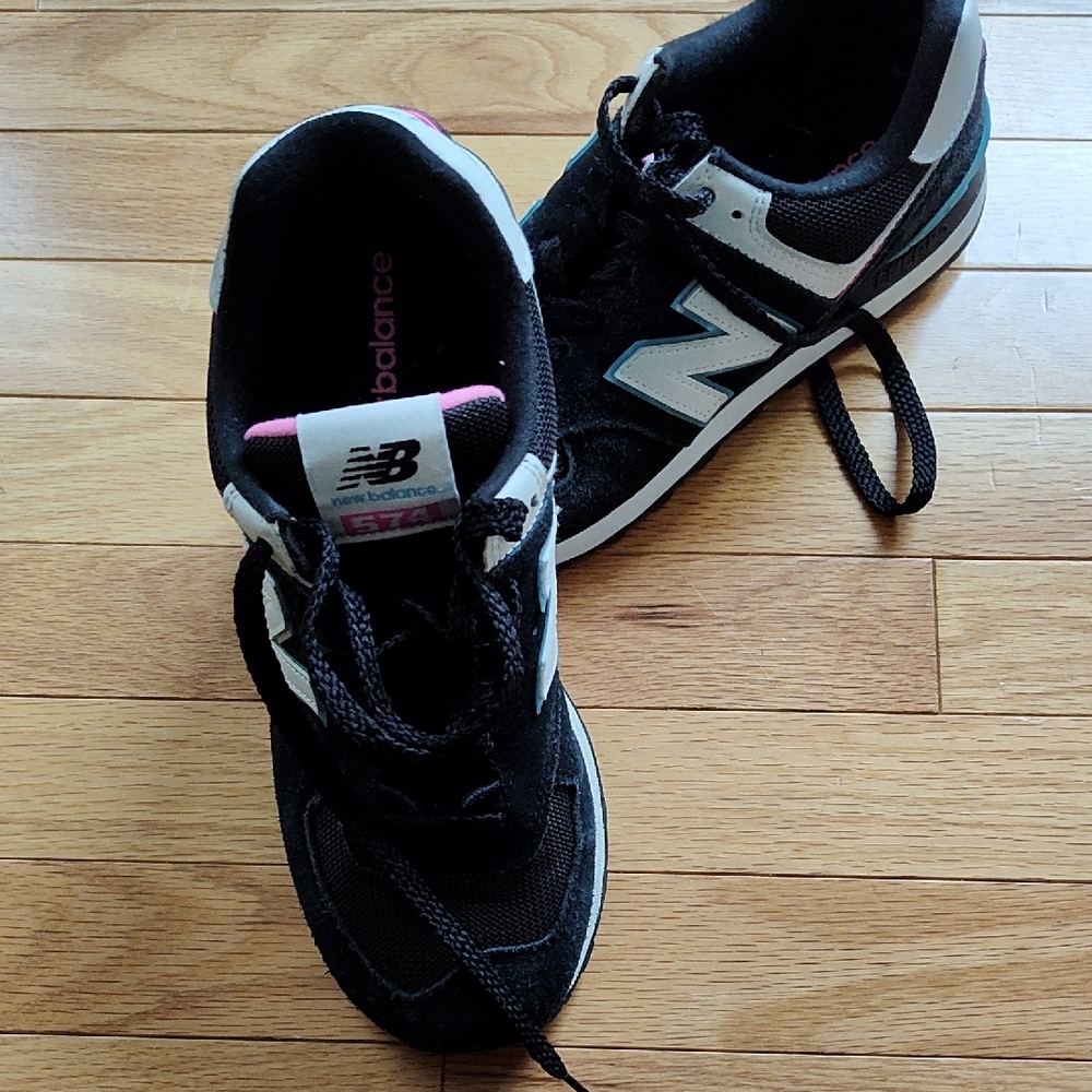 New Balance Black and White Athletic Shoes